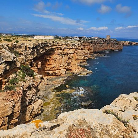 Апартаменти Es Pujols Isla De La Calma Екстер'єр фото